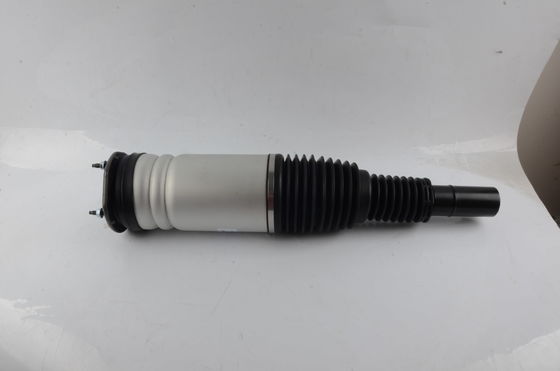 Suspensi udara depan Shock Absorber Untuk land rover L462 Discover 5 LR081560