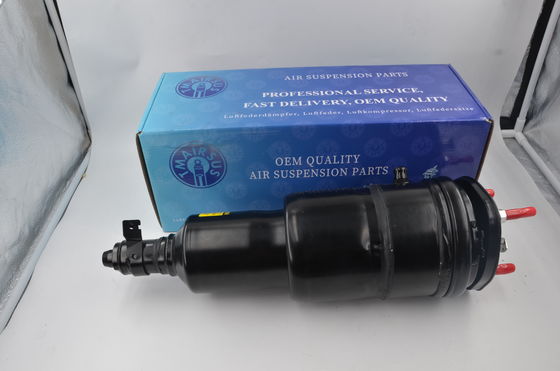 Lexus LS600H LS460 AWD Car Shock Absorber 48020-50260 48010-50260 Untuk penggantian depan kiri atau kanan