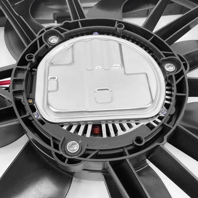 Kipas pendingin radiator 600W untuk BMW X1 E84 2009-2016